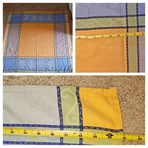 Poupees Yolande French country tablecloth